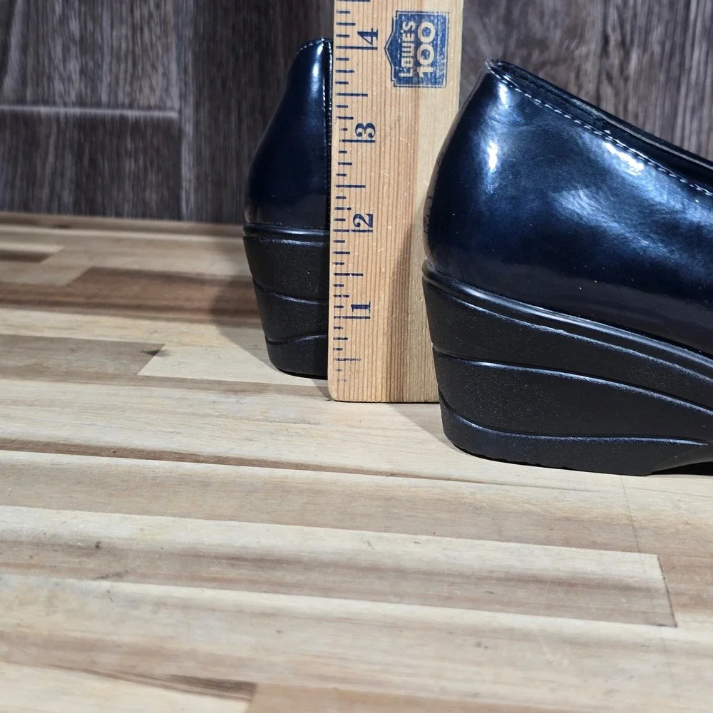 Soft Space Collection Women's Wedge Loafers Blue Suede Patent Size 35 EU Comfort